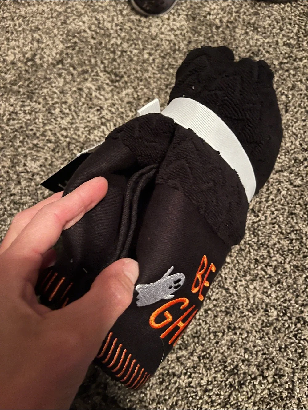 Peri Home ghost hand towels